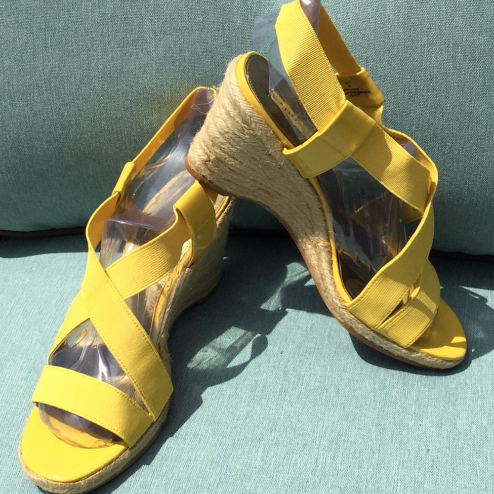 Bandolino Strap Espadrille Wedges 9.5 - Picture 2 of 6